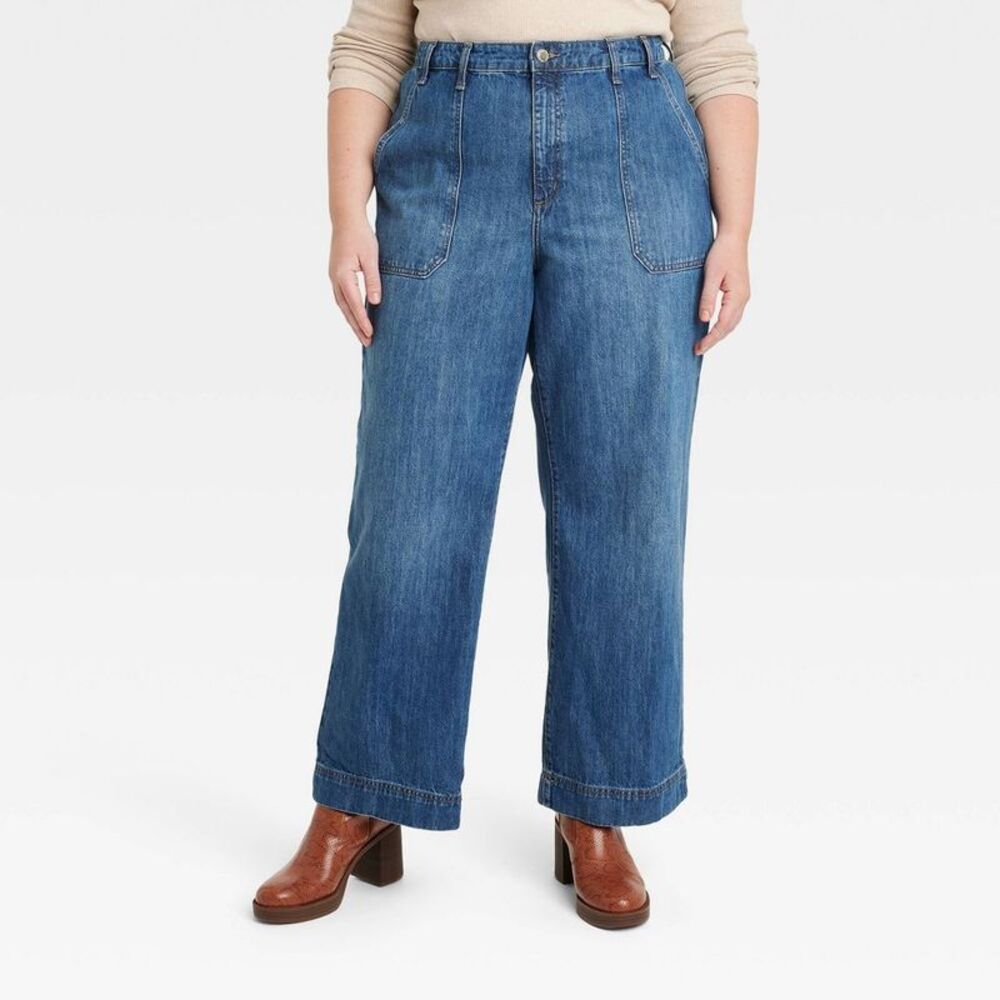 Universal Thread Blue Wide-Leg Jeans